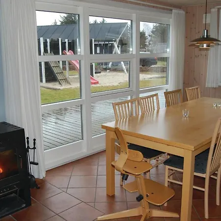 Holiday home Holiday Blomstervangen In Dnmk